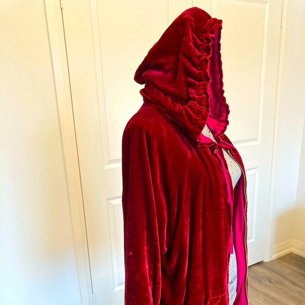 Holt Renfrew collection pure silky velvet hoodie, royal burgundy tone, M size